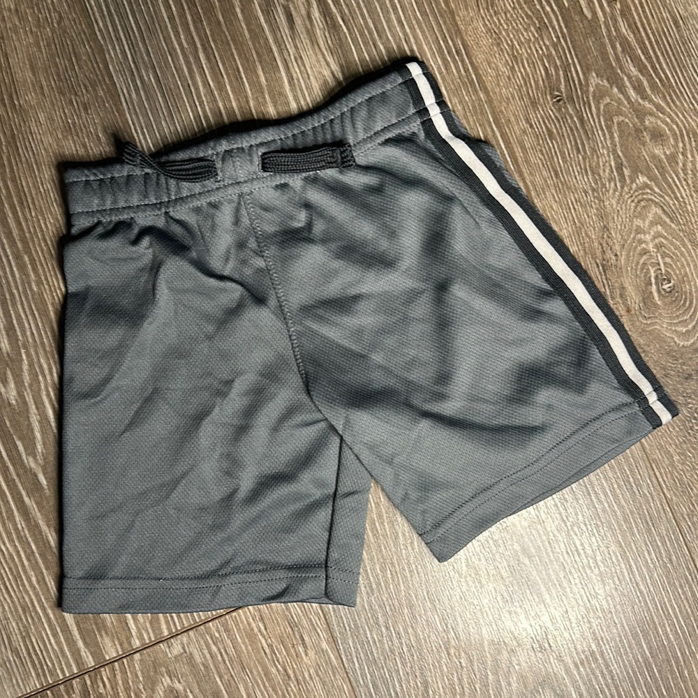 Athletic shorts gray with stripes down side